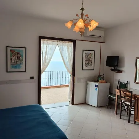 Nino's In Nocelle * 포지타노