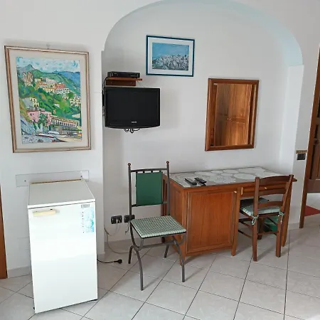 Nino's In Nocelle 포지타노