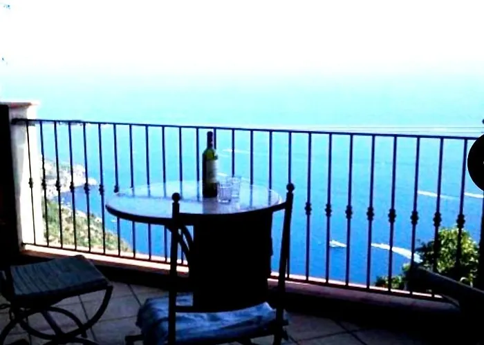 Nino's In Nocelle בית אירוח