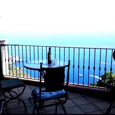 Nino's In Nocelle Homestay